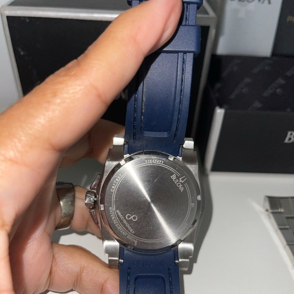 Men’s Bulova Precisionist Oversized Water Resistant Watch w/ 2 Bands Case 46mm - Picture 8 of 8